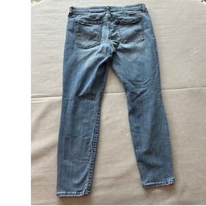 GAP Jeans Mens 31 Blue Straight Leg Denim Medium Wash Casual Faded